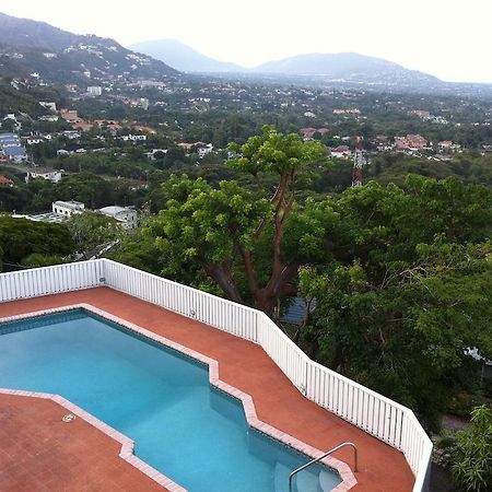 Hill Top Kingston Jamaica Εξωτερικό φωτογραφία